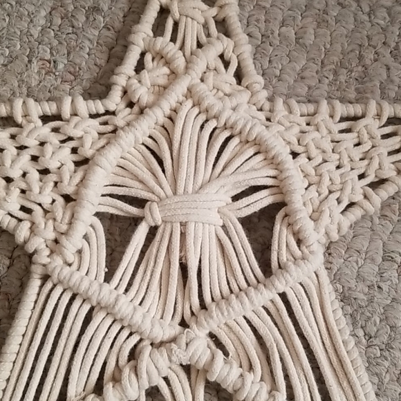 Vintage Macrame Holiday Star and Tree - Picture 4 of 5
